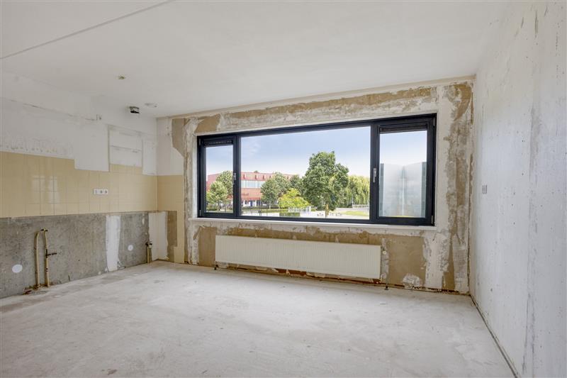 Tussenwoning te koop: Tahitistraat 13, Almere