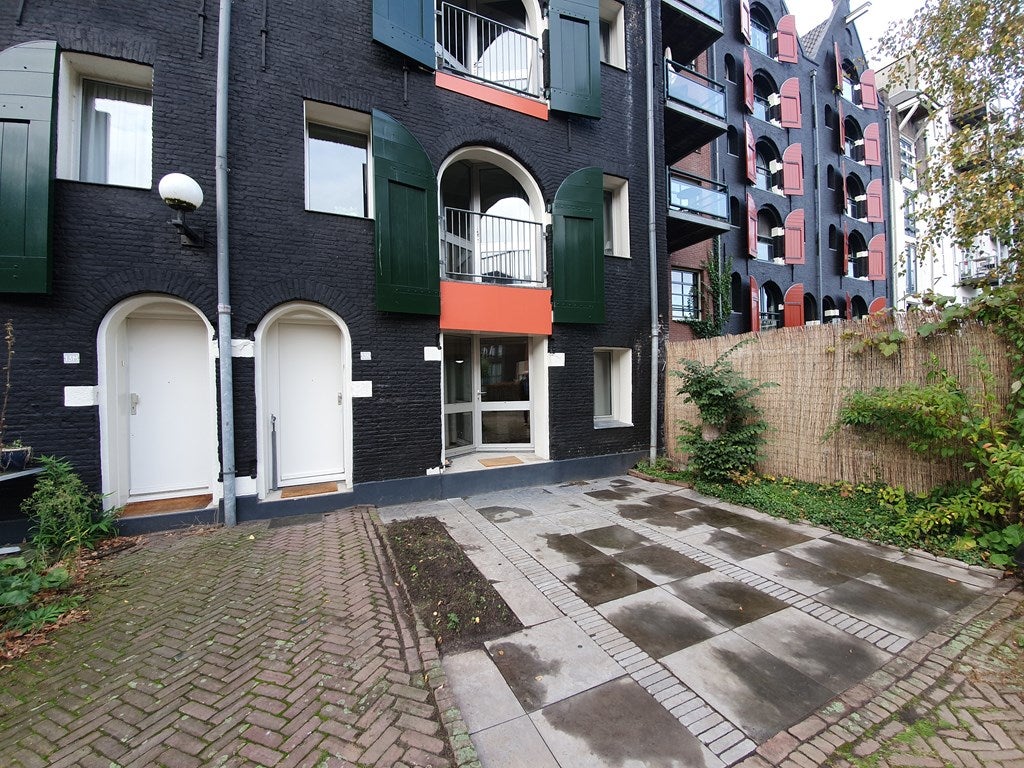 Te huur Appartement Nieuwe Uilenburgerstraat in Amsterdam