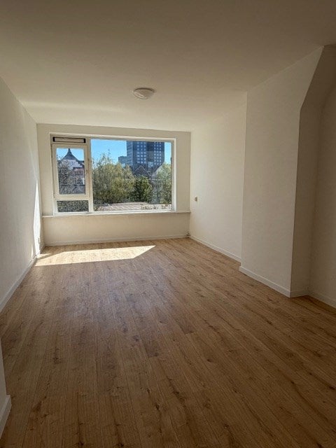 Flat Prins Hendriklaan 11 D