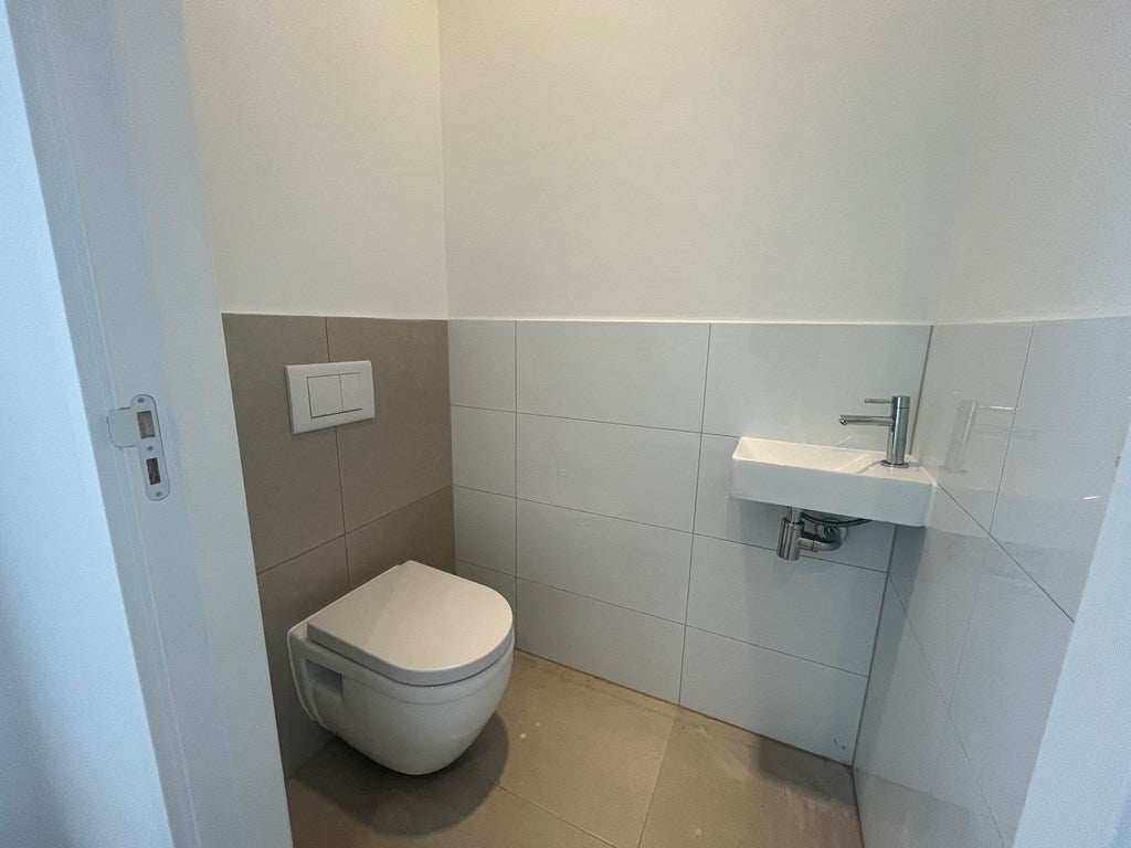 Woning te huur: 's-Gravendijkwal, Rotterdam