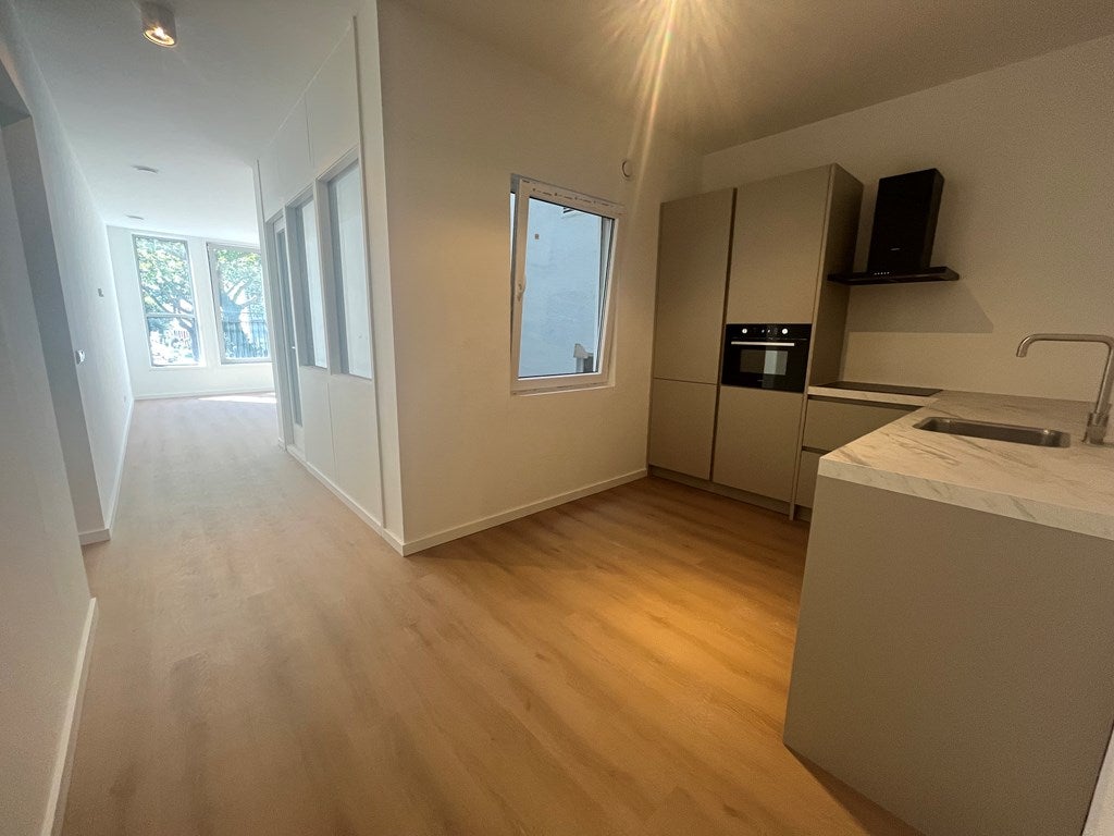 Woning te huur: 's-Gravendijkwal, Rotterdam