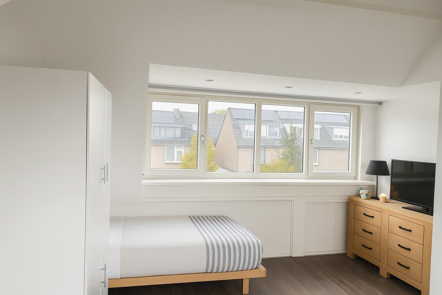 Woning te huur: Damastbloem, Breukelen