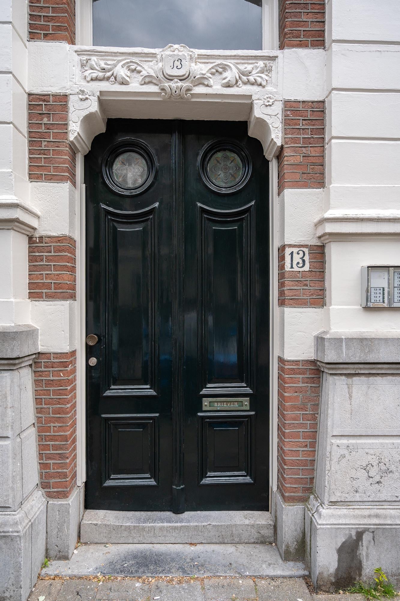 Te huur Appartement Burgemeester van Karnebeeklaan in Den Haag