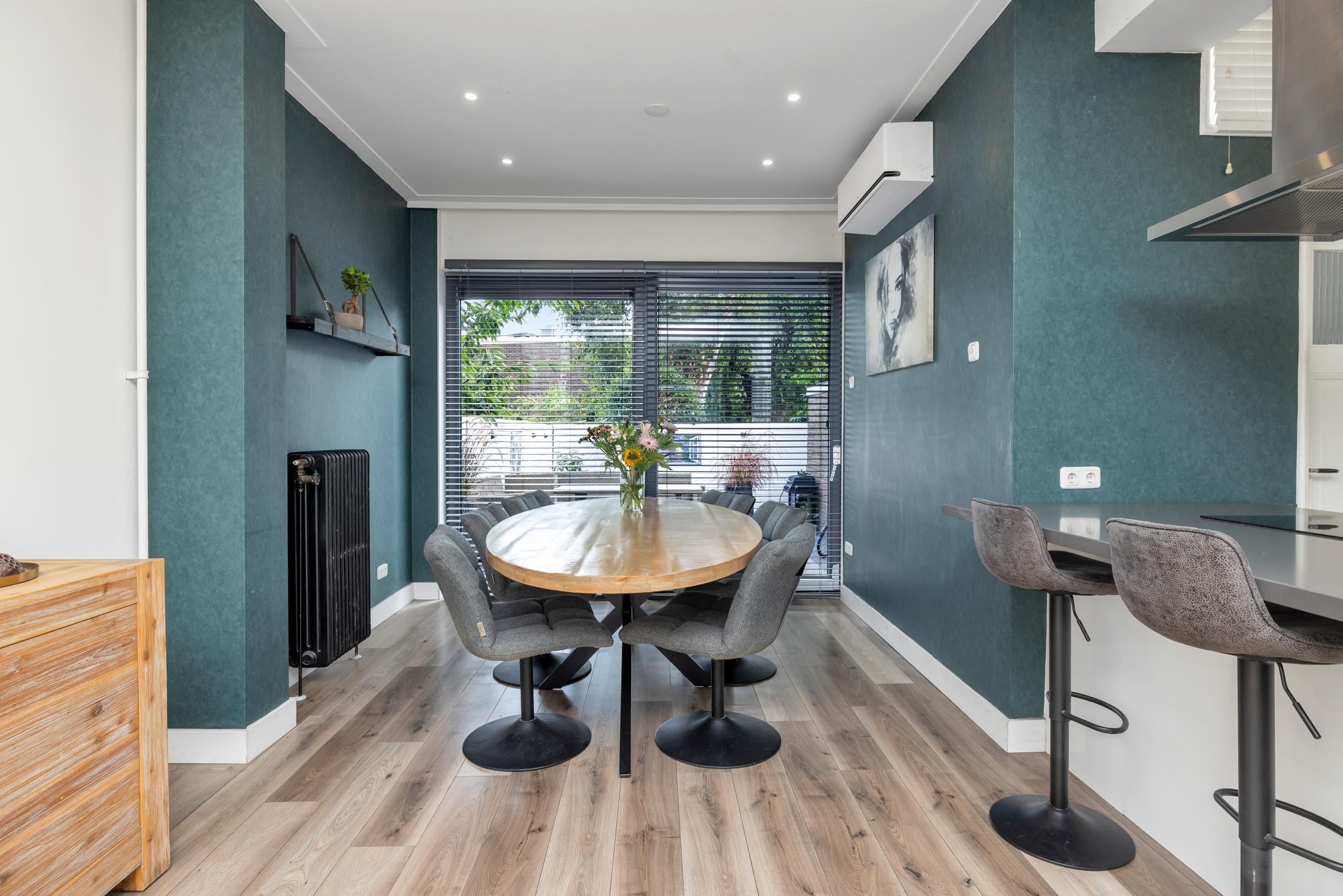 Hoekwoning te koop: Groningerstraatweg 70, Leeuwarden