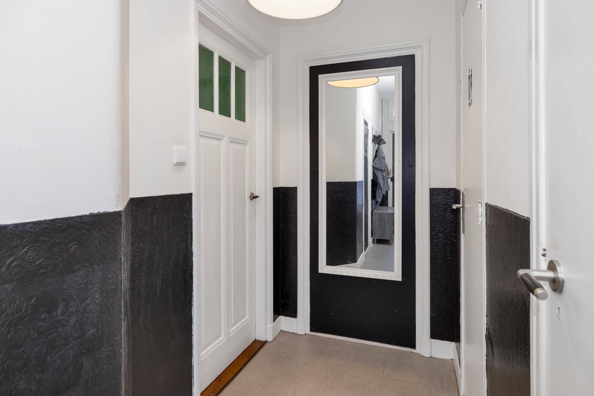 Hoekwoning te koop: Groningerstraatweg 70, Leeuwarden