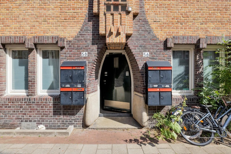 Te huur Appartement Bloys van Treslongstraat in Amsterdam