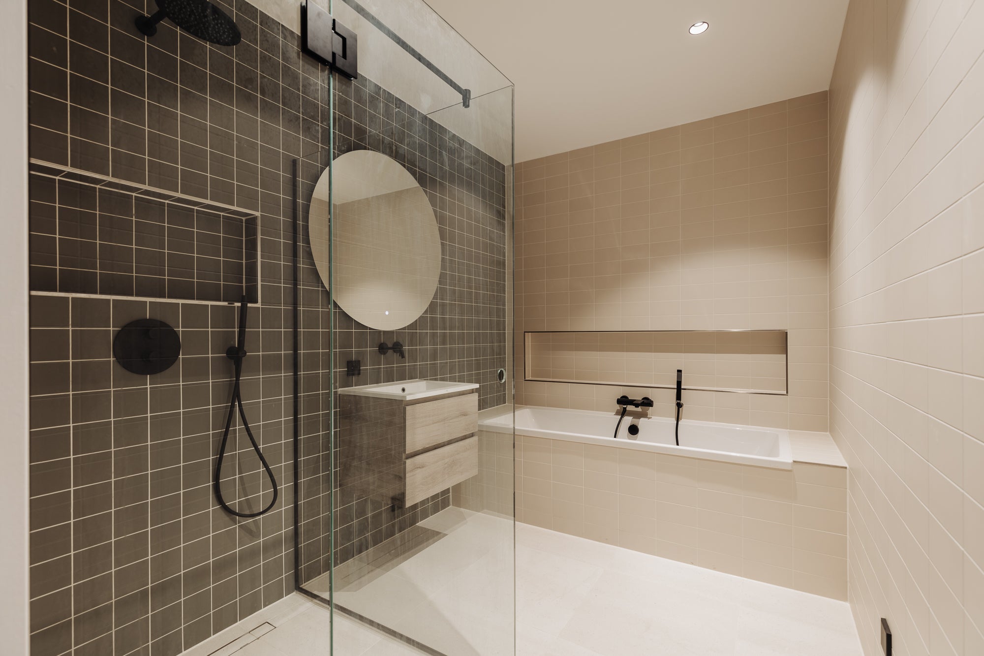 Appartement te huur: Reguliersdwarsstraat 100A, Amsterdam