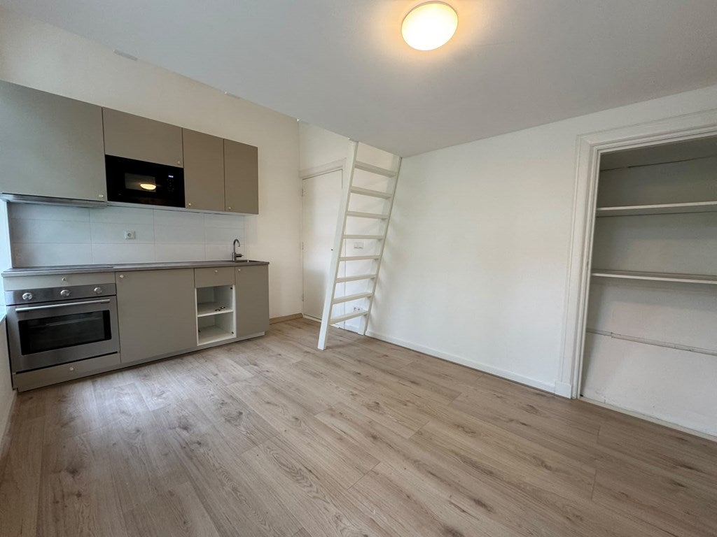 Kamer te huur: Helper Brink, Groningen