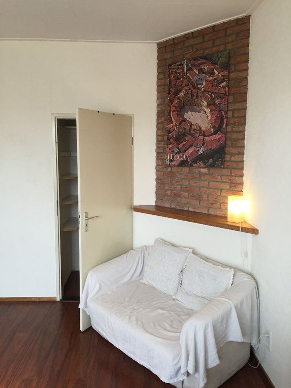 Te huur Kamer Westduinweg in Den Haag