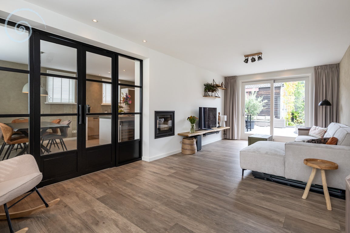 Twee-onder-één-kap te koop: Stoofstraat 12, Ooltgensplaat