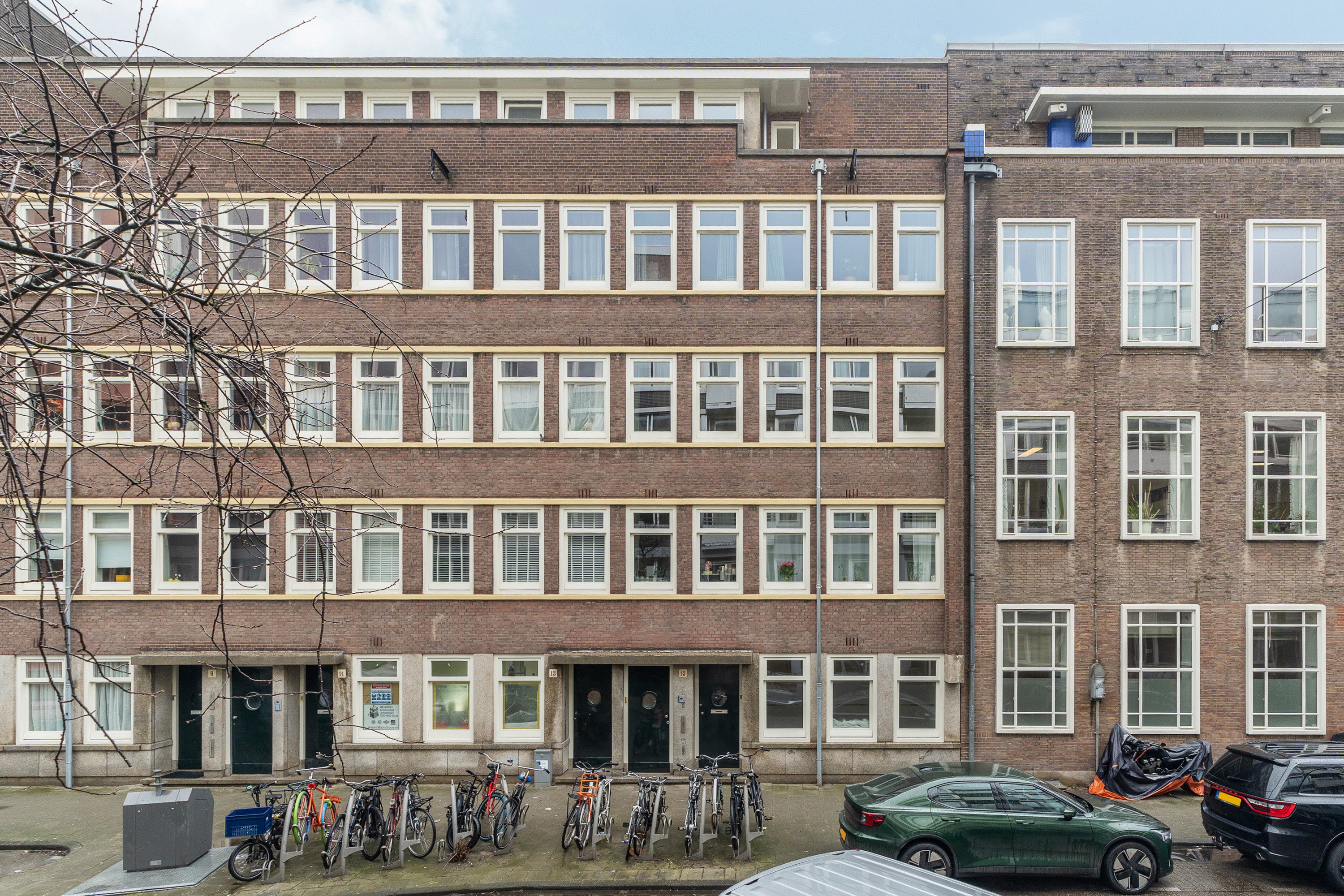 Eerste Helmersstraat 15 4