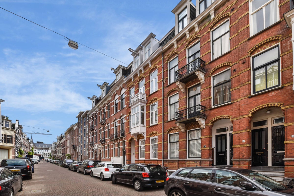 Van Eeghenstraat