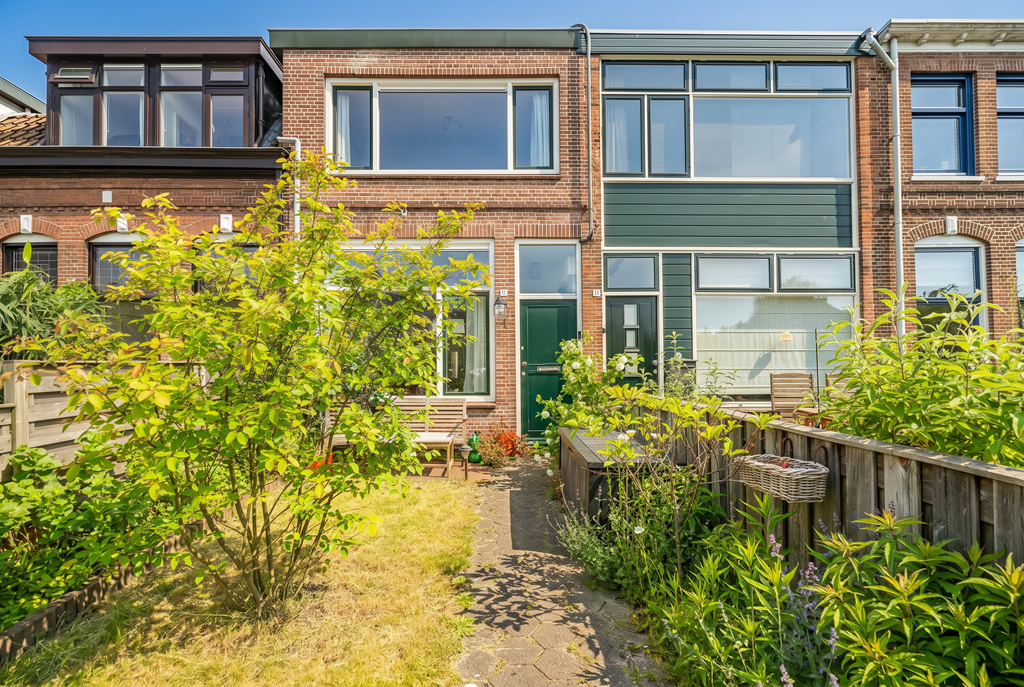 Huis Utrechtse Jaagpad 114 in Leiden