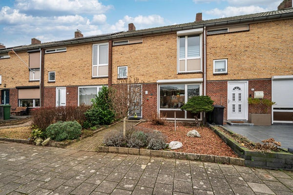 Huis te koop Scholeksterstraat 12 in Venlo voor € 240.000
