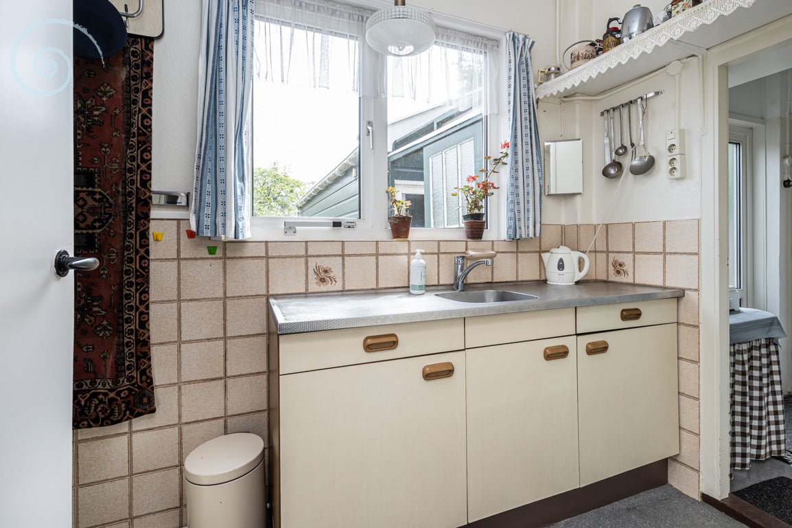 Vrijstaande woning te koop: Koolweg 8, Ouddorp