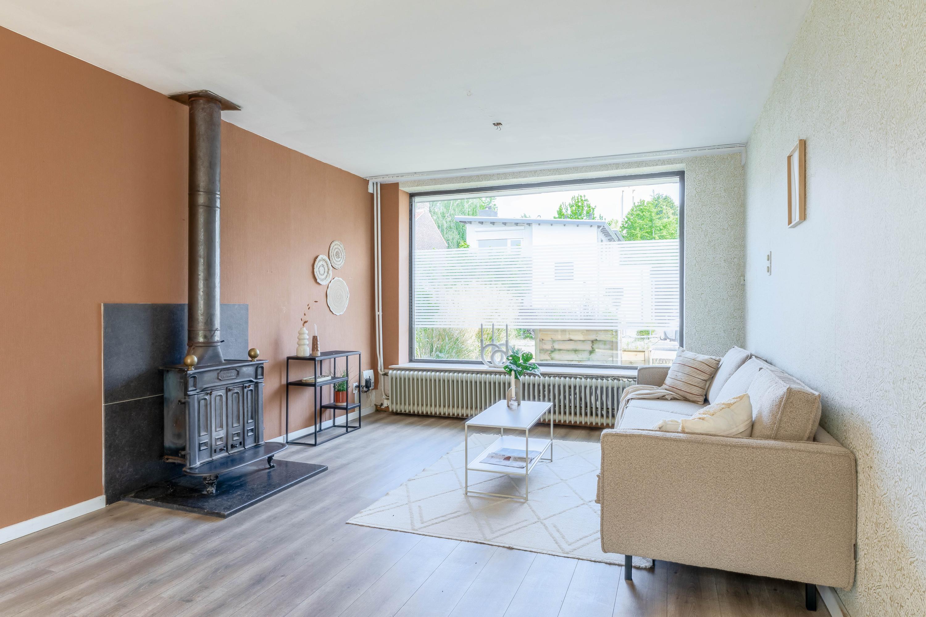 Tussenwoning te koop: Papenweg 47, Bunde
