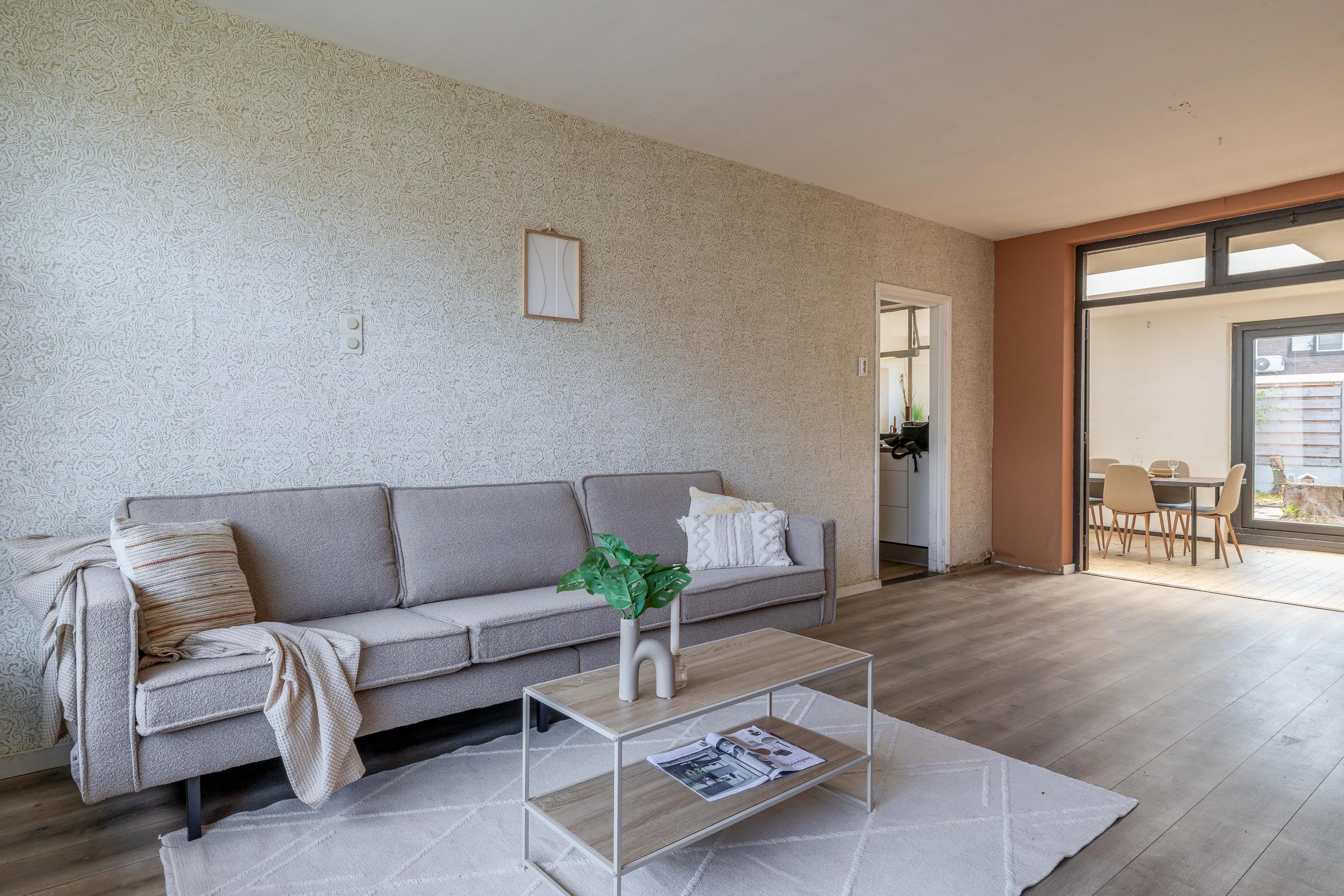 Tussenwoning te koop: Papenweg 47, Bunde