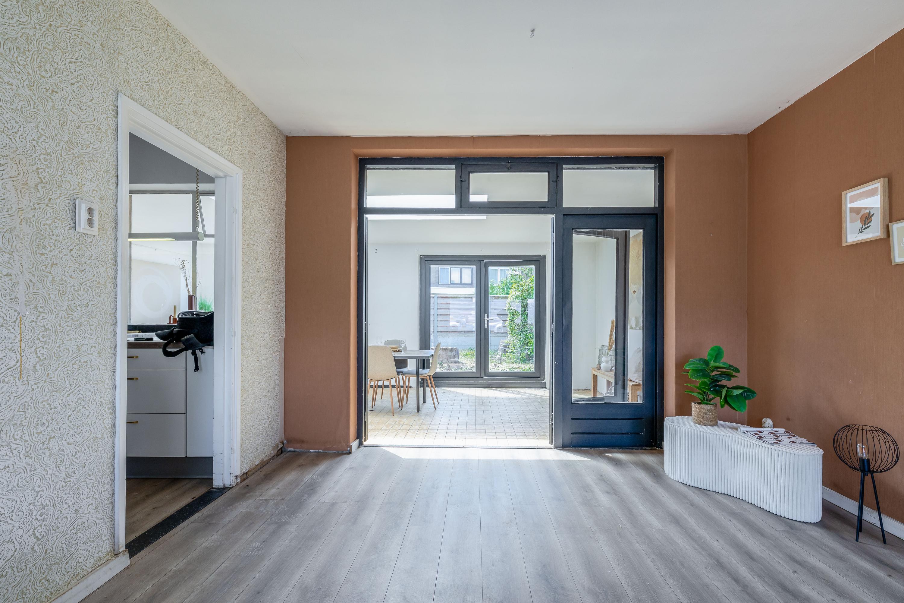 Tussenwoning te koop: Papenweg 47, Bunde