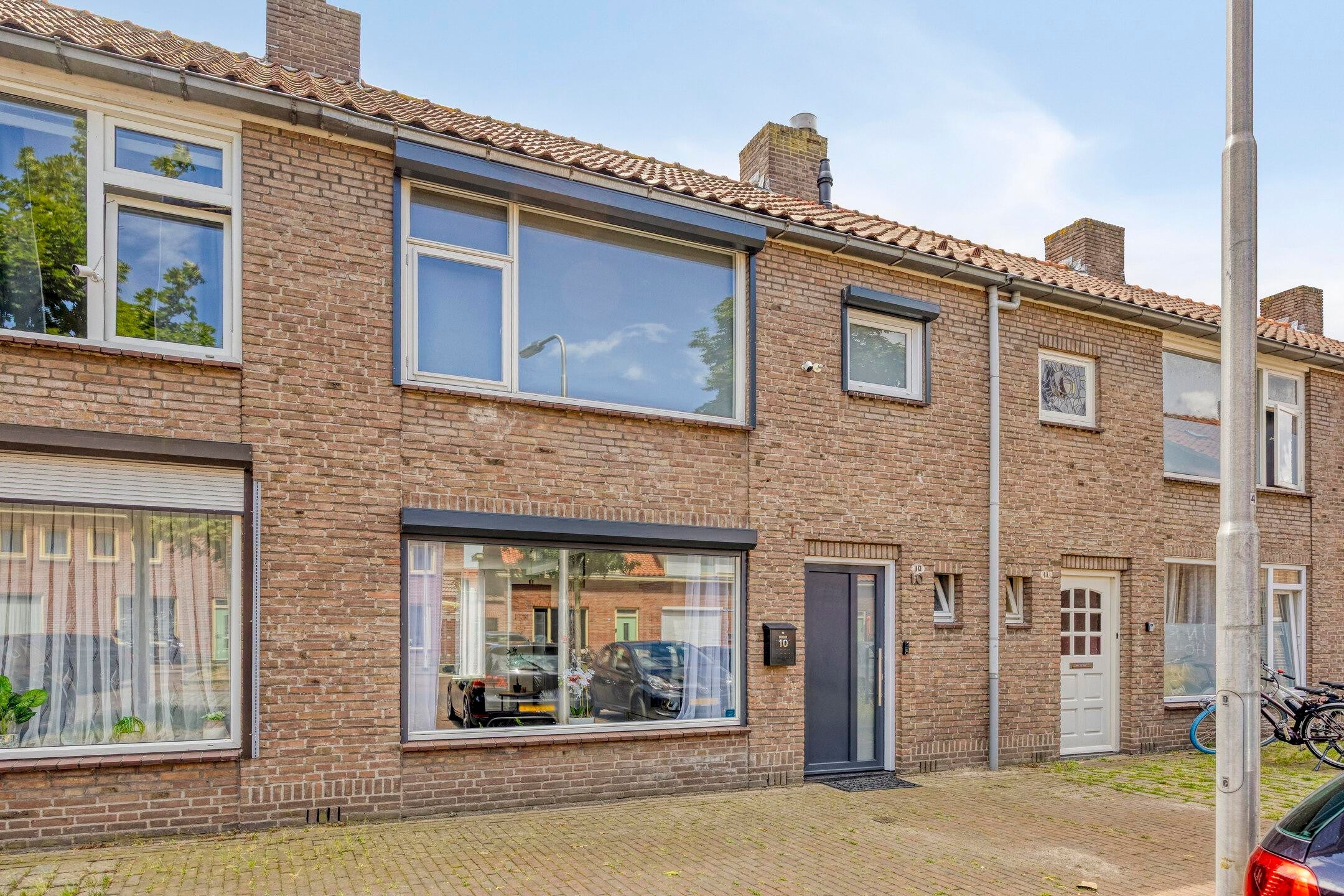Huis Antillenplein 10 in Tilburg