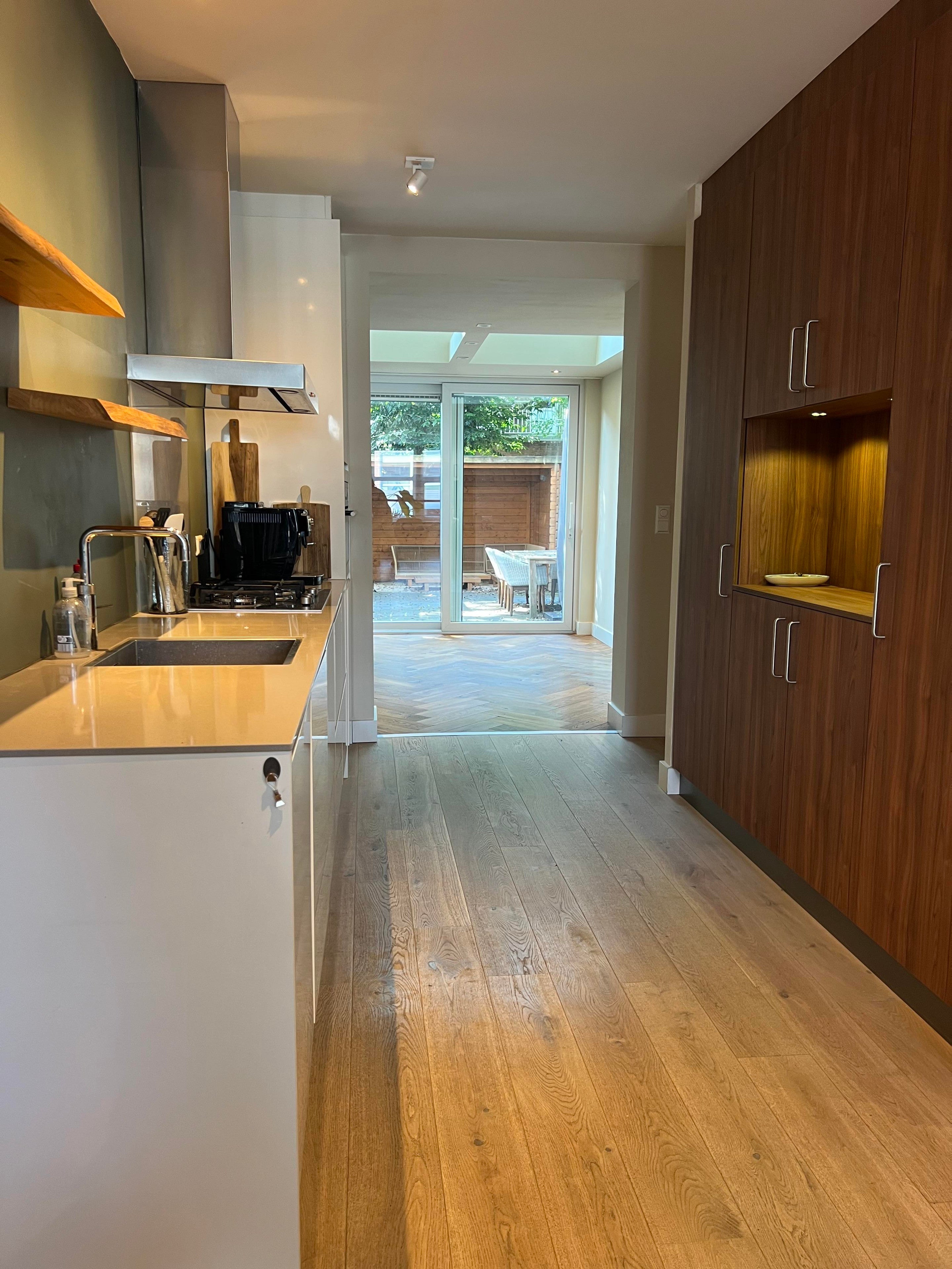 Woning te huur: Postjeskade, Amsterdam