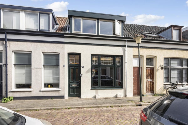Huis te koop Eendrachtstraat 77 in Vlaardingen voor € 319.000