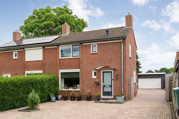 Kerklaan 5 in Nieuw-Buinen