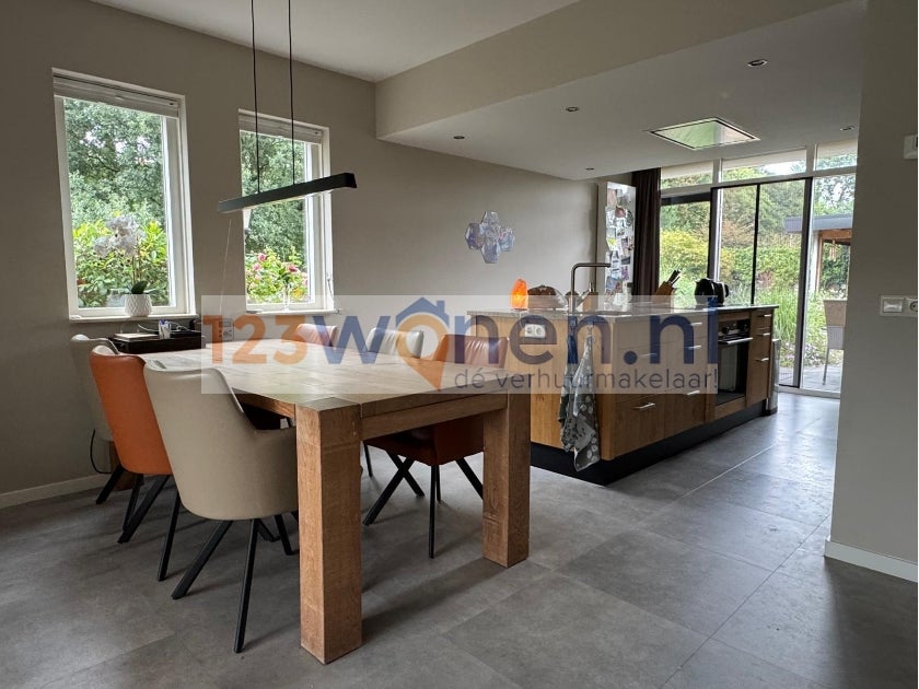 Hoekwoning te huur: Pianolaan 10, Oldenzaal