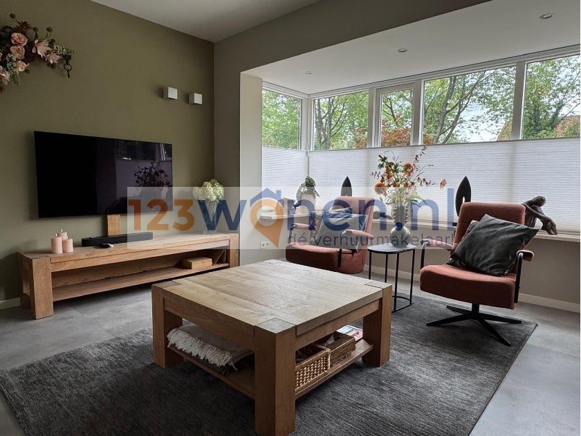 Hoekwoning te huur: Pianolaan 10, Oldenzaal