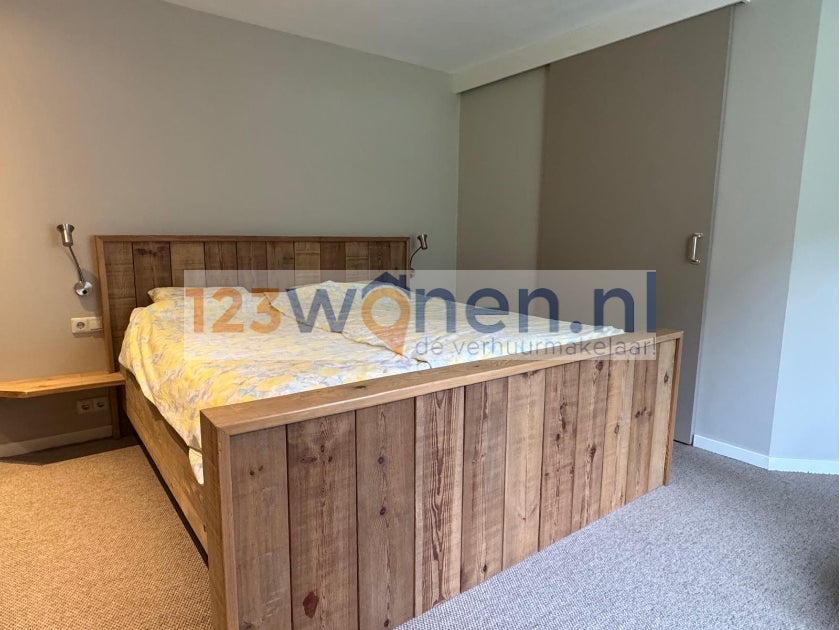 Hoekwoning te huur: Pianolaan 10, Oldenzaal
