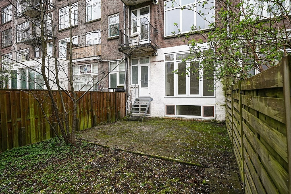 Appartement Mathenesserweg 127 C in Rotterdam