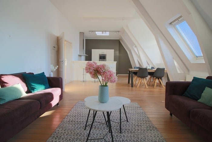 Te huur: Appartement Ferdinand Bolstraat 33 3 in Amsterdam