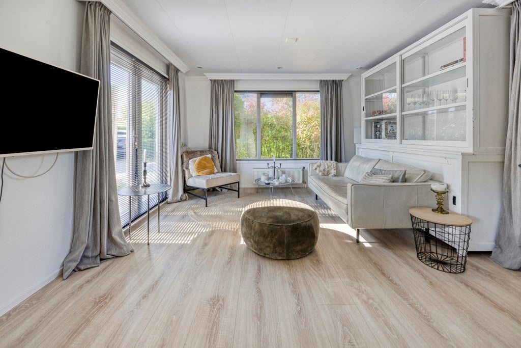 Huis Buitenhuizerweg 2 25 in Velsen-Zuid