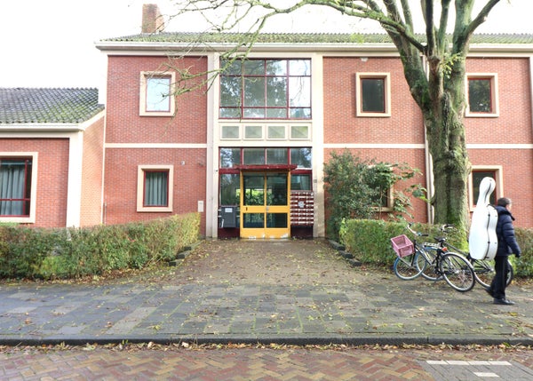 Appartement Van Oldenbarneveltlaan in Groningen