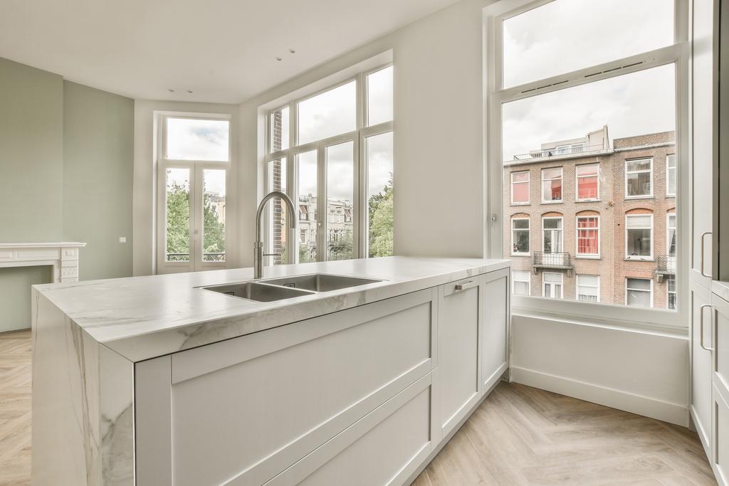 Woning te huur: Johannes Verhulststraat, Amsterdam
