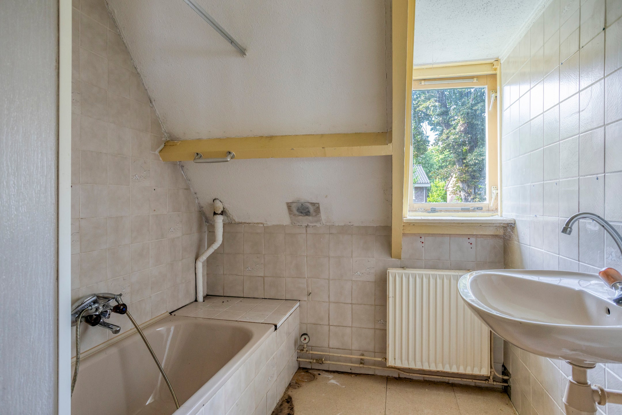 Tussenwoning te koop: Frankendaal 135, Rotterdam