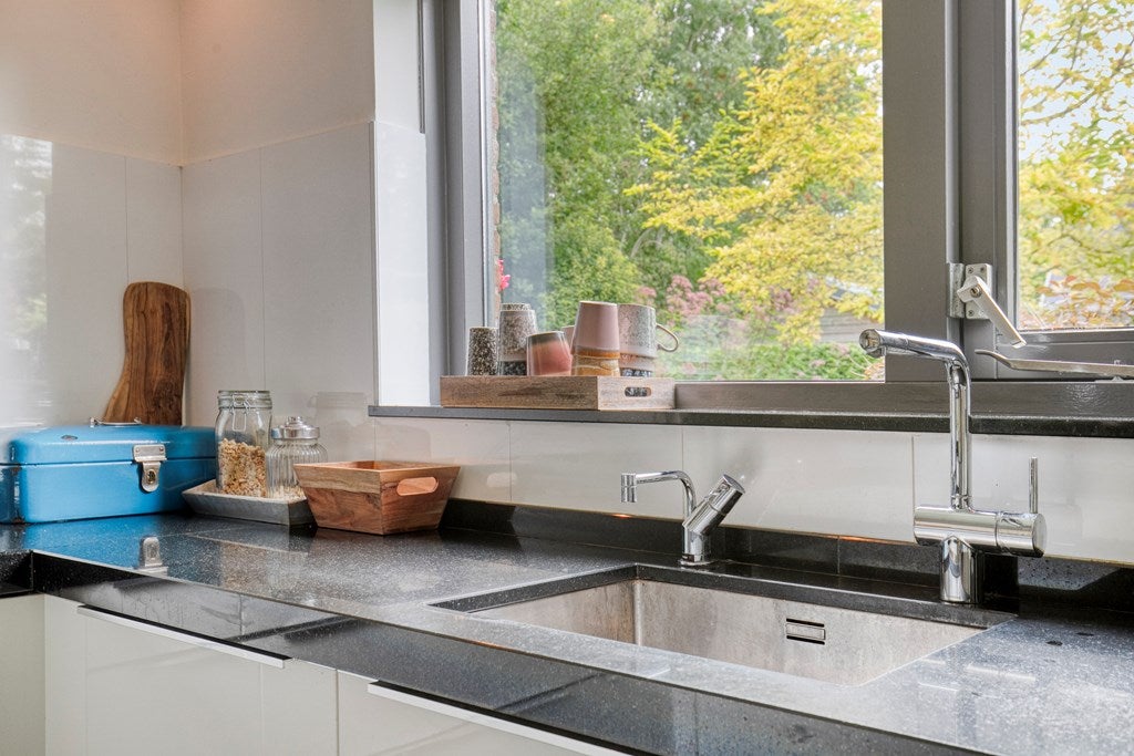 Vrijstaande woning te koop: A.J. Knipmeijerlaan 1, Emmeloord