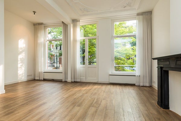Appartement Cornelis Schuytstraat in Amsterdam