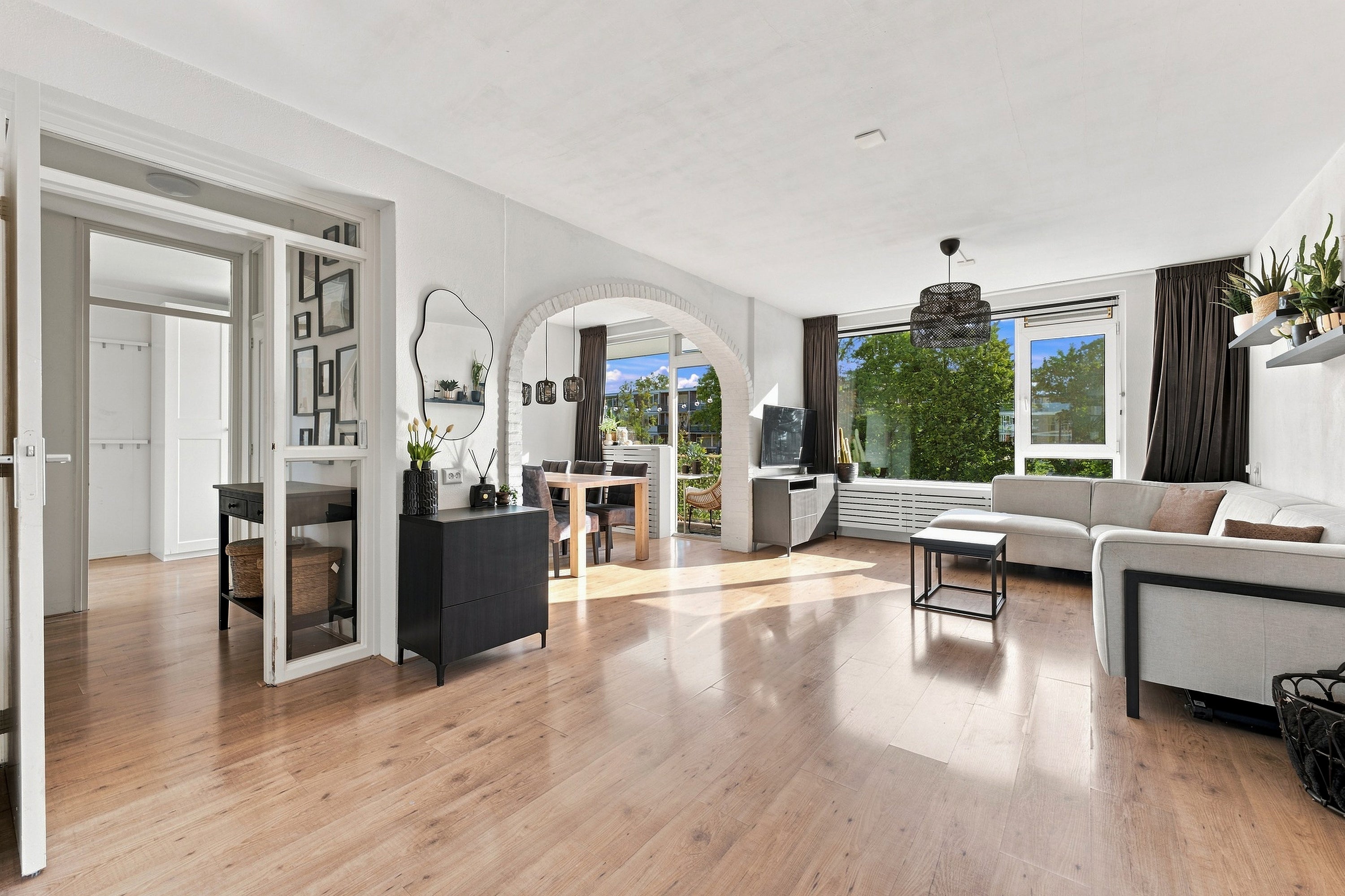 Appartement te koop: Wilgenplaslaan 344, Rotterdam