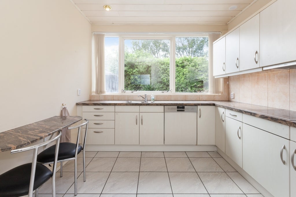 Woning te huur: Buitenwatersloot, Delft