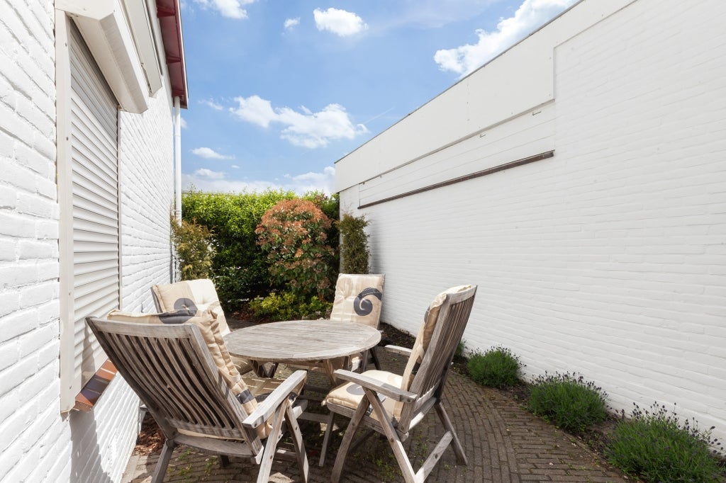 Woning te huur: Buitenwatersloot, Delft