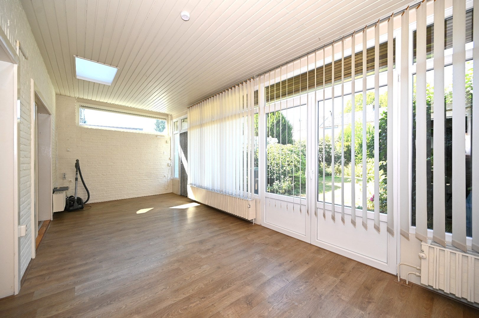 Twee-onder-één-kap te koop: Landsteinerstraat 9, Geleen