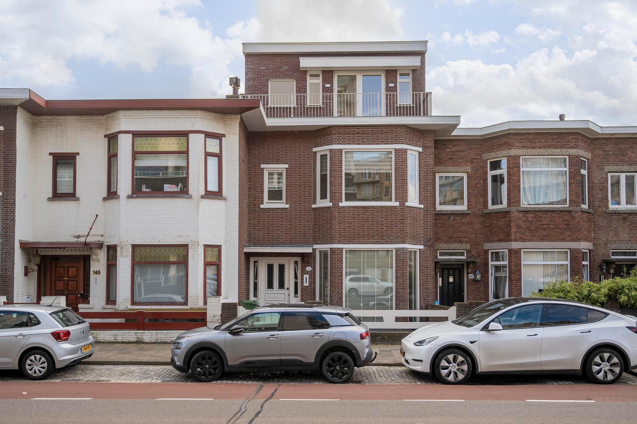 Te huur Huis Gevers Deynootweg in Den Haag