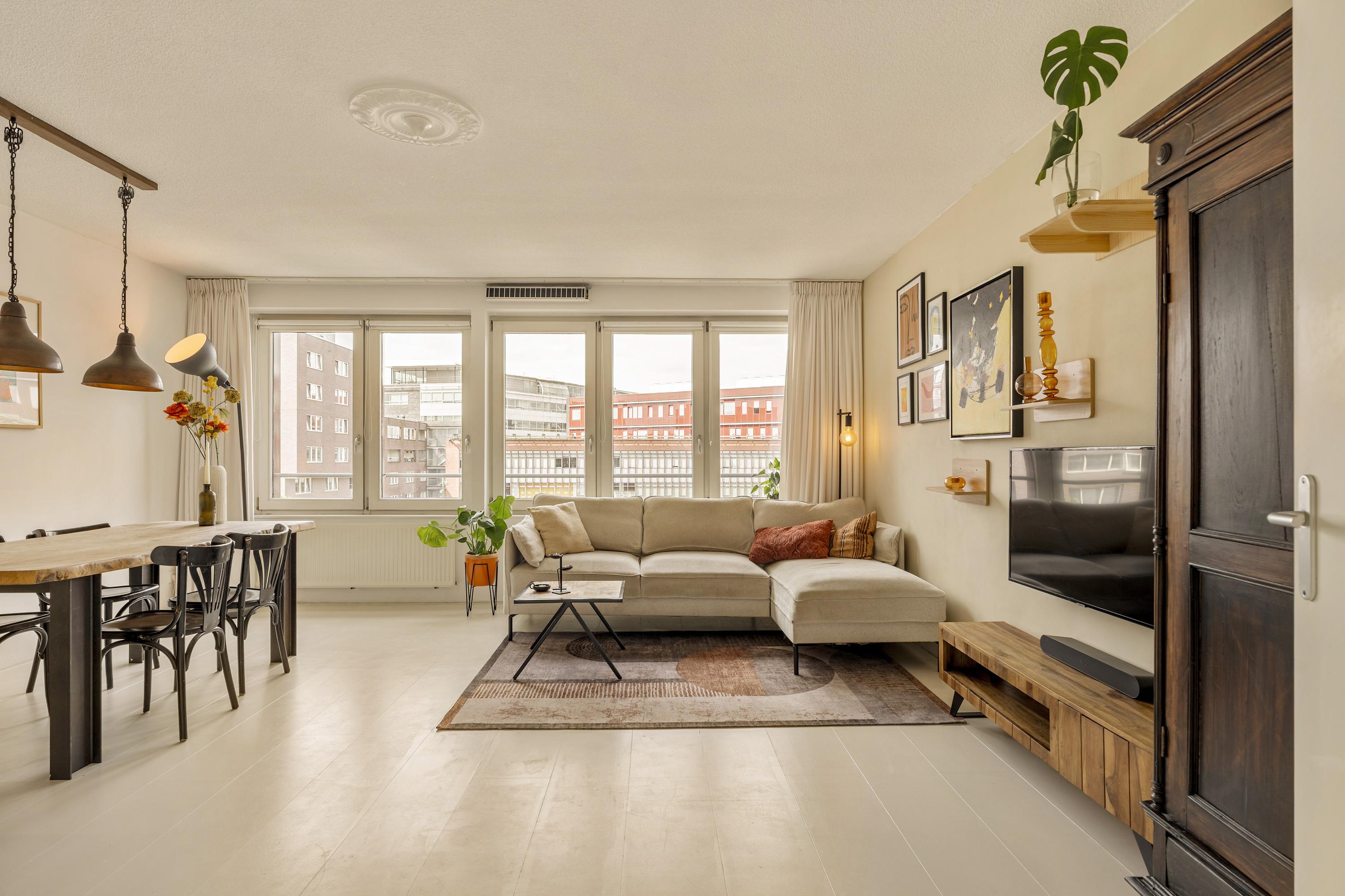 Appartement Bos en Lommerplein 82 in Amsterdam