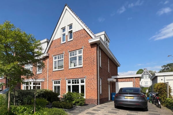 House Vlietoevers in Voorburg