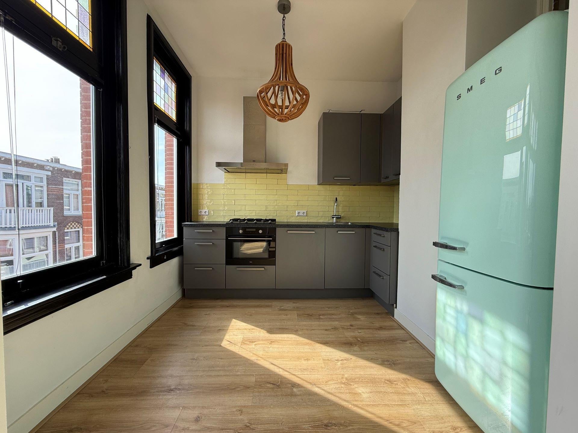 Te huur Appartement Van Beverningkstraat in Den Haag