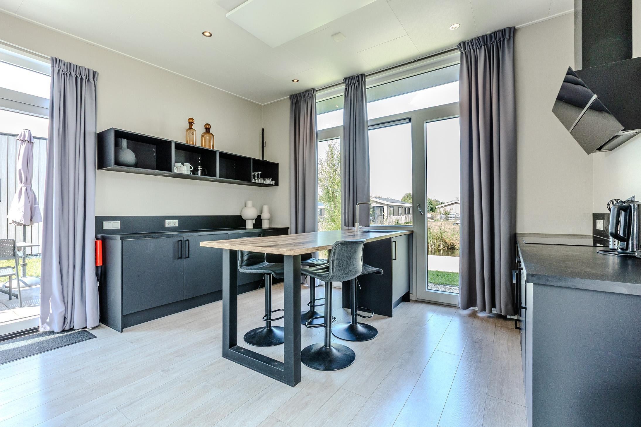 Appartement te koop: Flevoweg 90, Kampen