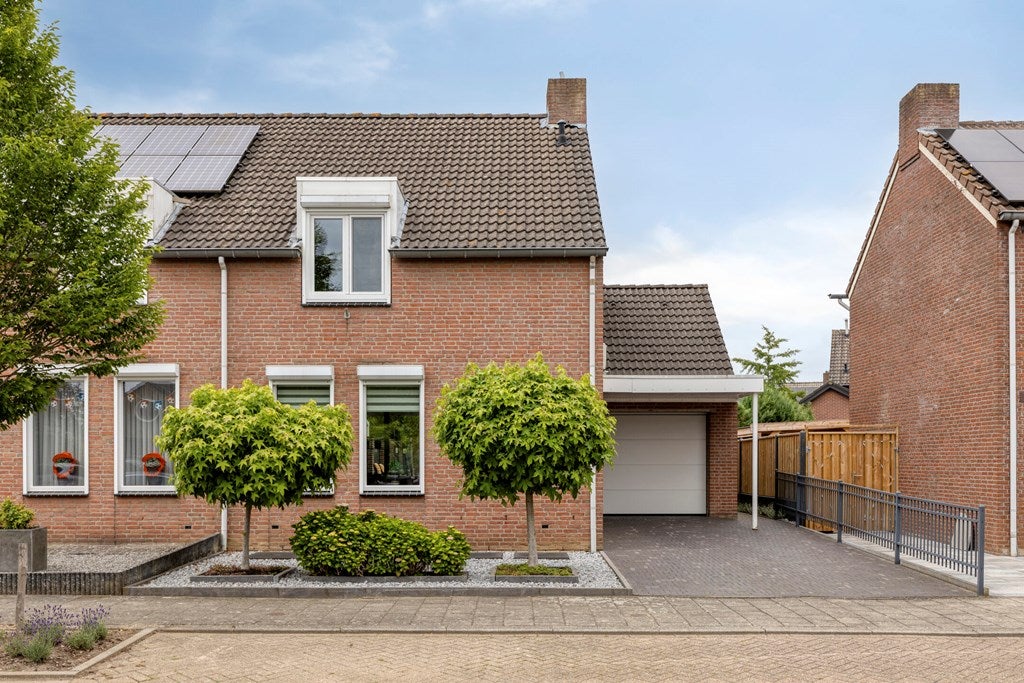 Huis Gangboord 22 in Maasbracht