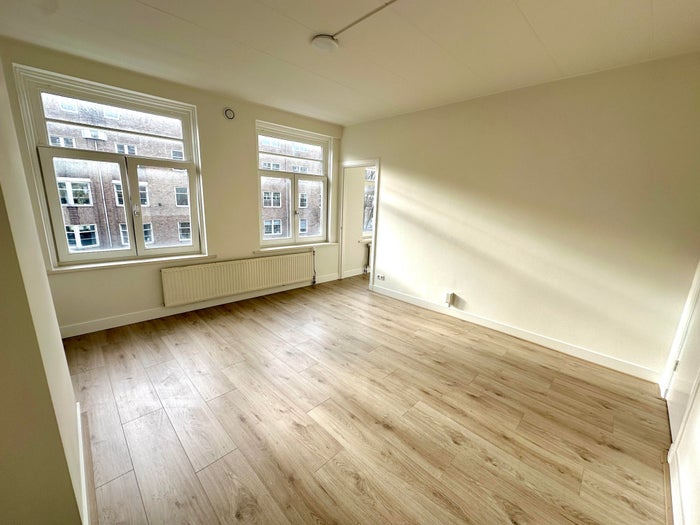 Te huur: Appartement Admiraal De Ruijterweg in Amsterdam