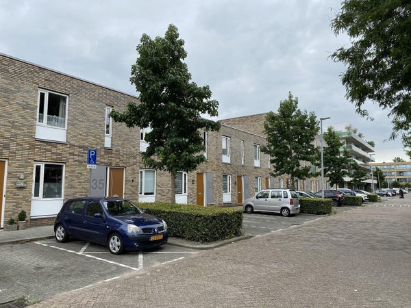 Te huur: Huis Ajaxstraat in Rotterdam