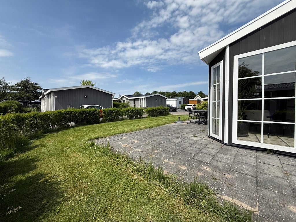 Vrijstaande woning te koop: Burgemeester Dalenbergstraat 50-455, West-Graftdijk